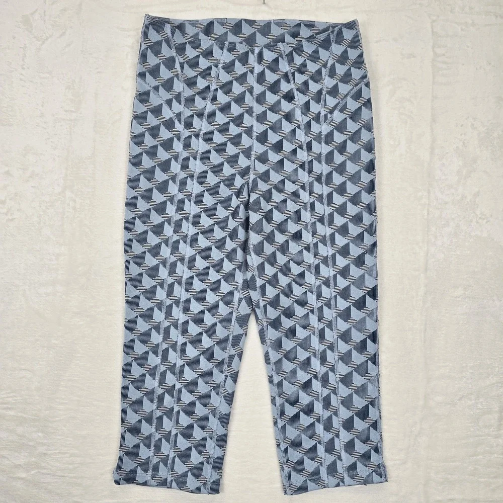 Free People Movement Women's Blue Geo Print Capri Leggings Sz‎ M